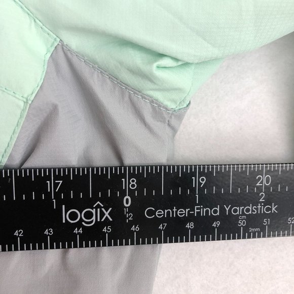 New Balance Women's Size Small Green Grey Lightweight Windbreaker Jacket - Picture 6 of 12